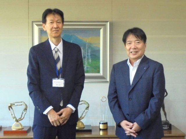 南海放送代表取締役社長との懇談写真