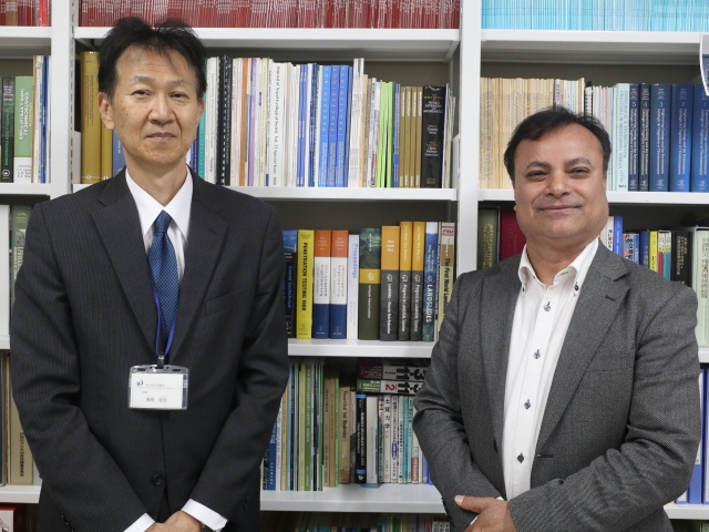 愛媛大学防災情報研究センター長との懇談写真