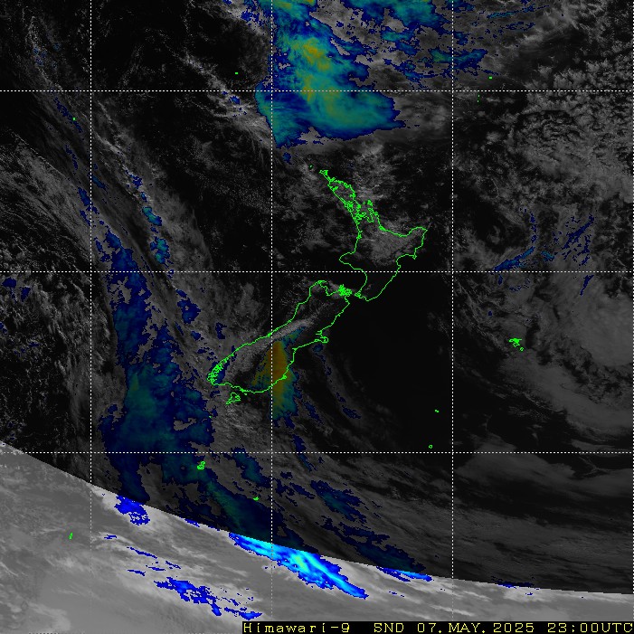 Infrared satellite imagery for 11:00am on 1 May 2025