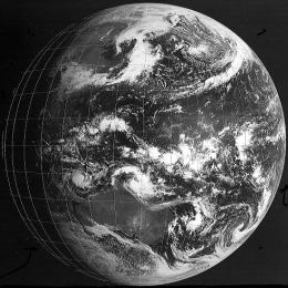 静止気象衛星「ひまわり（初号機）」の初画像（1978年4月6日）