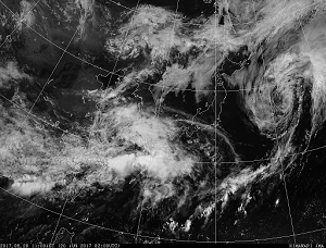 気象 衛星 の 雲 画像