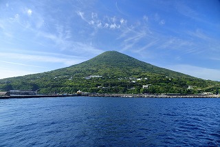 利島写真03